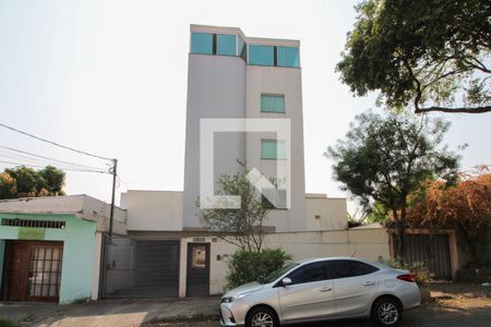 Apartamento à venda com 140m², 3 quartos e 2 vagas Apartamento à venda com 140m², 3 quartos e 2 vagasFachada