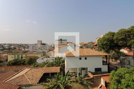 Apartamento à venda com 140m², 3 quartos e 2 vagas Apartamento à venda com 140m², 3 quartos e 2 vagasVista da Cozinha