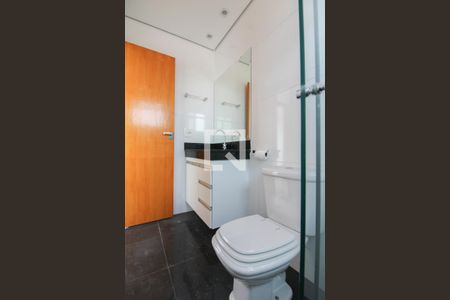 Apartamento à venda com 140m², 3 quartos e 2 vagas Apartamento à venda com 140m², 3 quartos e 2 vagasBanheiro da Suíte 2