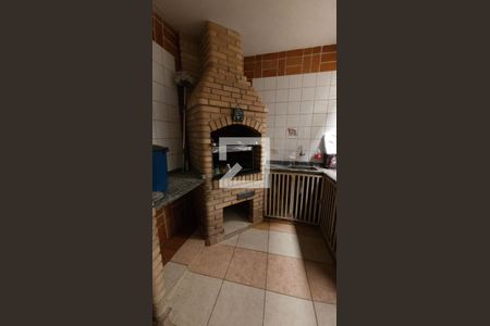 Casa à venda com 150m², 2 quartos e 2 vagasChurrasqueira