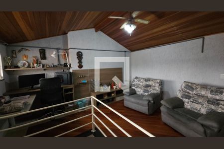 Casa à venda com 150m², 2 quartos e 2 vagasSotão