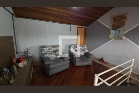 Casa à venda com 150m², 2 quartos e 2 vagasSotão
