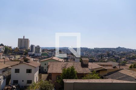 Casa à venda com 406m², 4 quartos e 4 vagasVista do Quarto 2