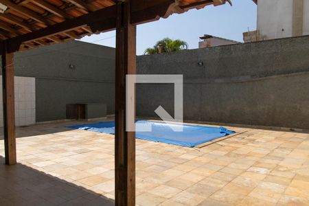 Casa à venda com 406m², 4 quartos e 4 vagasÁrea Externa