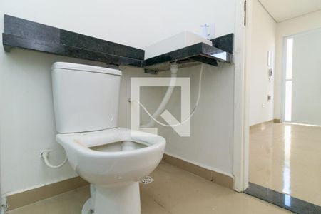 Casa de condomínio para alugar com 32m², 1 quarto e sem vaga Casa de condomínio para alugar com 32m², 1 quarto e sem vagaBanheiro