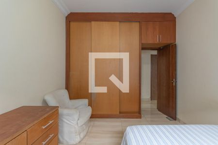 Casa à venda com 320m², 4 quartos e 4 vagasQuarto 1