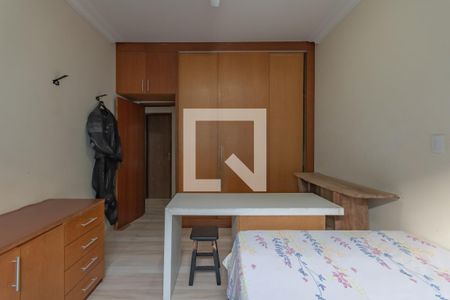 Casa à venda com 320m², 4 quartos e 4 vagasQuarto 2