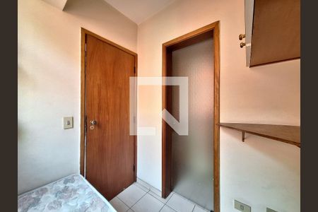 Apartamento para alugar com 178m², 4 quartos e 2 vagasQuarto de Serviço