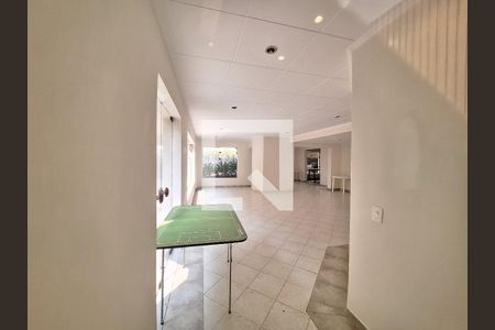 Apartamento para alugar com 178m², 4 quartos e 2 vagasÁrea comum - Salão de festas