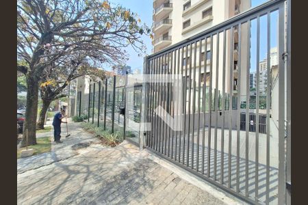 Apartamento para alugar com 178m², 4 quartos e 2 vagasFachada