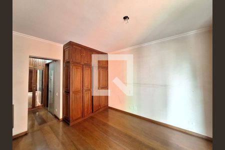 Apartamento para alugar com 178m², 4 quartos e 2 vagasSuíte
