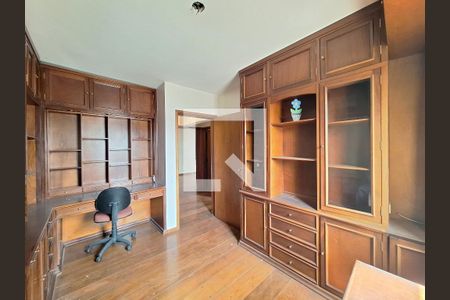 Apartamento para alugar com 178m², 4 quartos e 2 vagasQuarto 1