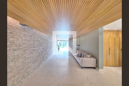 Apartamento para alugar com 178m², 4 quartos e 2 vagasHall