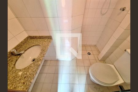 Apartamento para alugar com 178m², 4 quartos e 2 vagasBanheiro de serviço