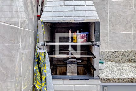 Casa à venda com 180m², 3 quartos e 2 vagasÁrea externa