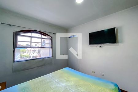 Casa à venda com 180m², 3 quartos e 2 vagasQuarto