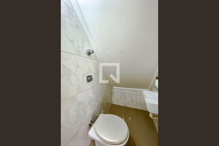 Casa à venda com 180m², 3 quartos e 2 vagasLavabo