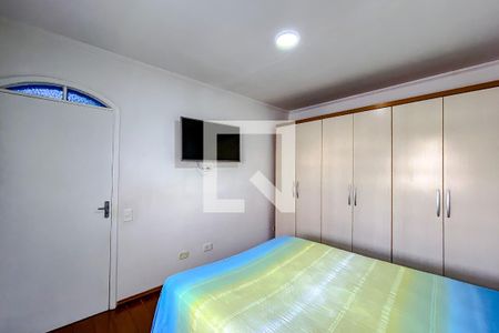 Casa à venda com 180m², 3 quartos e 2 vagasQuarto