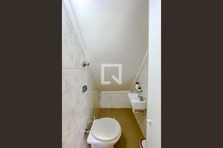 Casa à venda com 180m², 3 quartos e 2 vagasLavabo