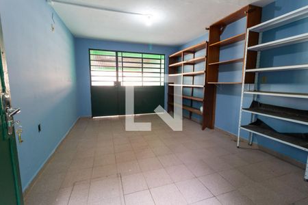 Casa para alugar com 167m², 2 quartos e 2 vagas Casa para alugar com 167m², 2 quartos e 2 vagasGaragem