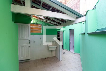 Casa para alugar com 167m², 2 quartos e 2 vagas Casa para alugar com 167m², 2 quartos e 2 vagasÁrea de Serviço