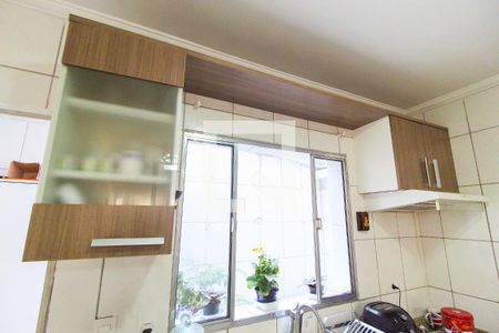 Casa de condomínio à venda com 69m², 2 quartos e 1 vagaCozinha