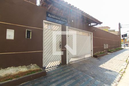 Casa de condomínio à venda com 69m², 2 quartos e 1 vagaFachada