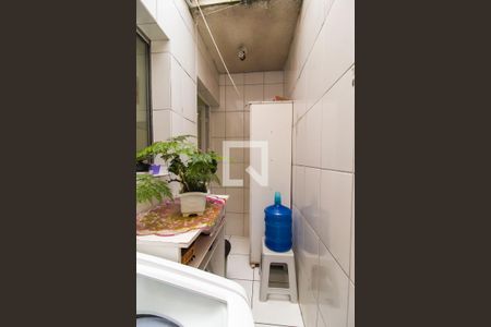 Casa de condomínio à venda com 69m², 2 quartos e 1 vagaÁrea de Serviço