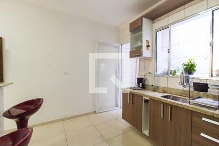 Casa de condomínio à venda com 69m², 2 quartos e 1 vagaCozinha