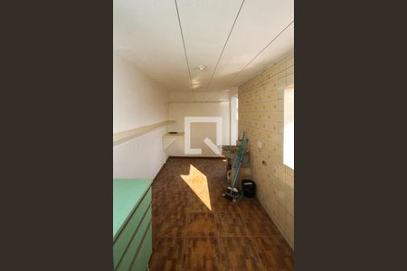 Casa à venda com 135m², 2 quartos e sem vagaÁrea de Serviço