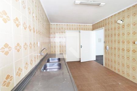 Apartamento para alugar com 78m², 3 quartos e sem vagaCozinha