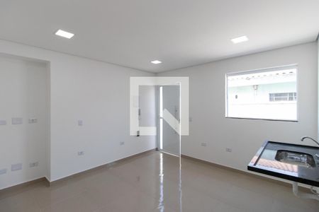 Sala/Cozinha de casa para alugar com 1 quarto, 35m² em Vila Nova Mazzei, São Paulo