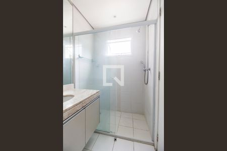 Banheiro da Suíte de apartamento à venda com 3 quartos, 110m² em Tamboré, Santana de Parnaíba