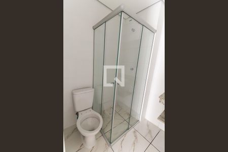 Banheiro de kitnet/studio para alugar com 1 quarto, 33m² em Mooca, São Paulo