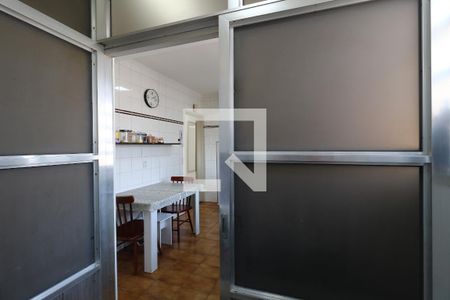 Apartamento à venda com 63m², 2 quartos e 1 vagaÁrea de Serviço
