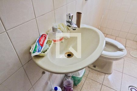 Casa à venda com 135m², 3 quartos e 3 vagas Casa à venda com 135m², 3 quartos e 3 vagasBanheiro 2