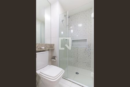 Apartamento à venda com 61m², 2 quartos e 1 vagaBanheiro Social