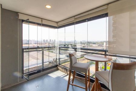 Varanda Sala de apartamento à venda com 2 quartos, 61m² em Vila Leopoldina, São Paulo