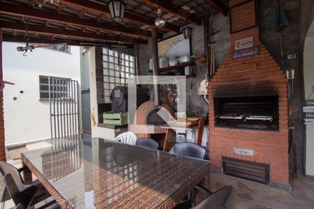 Casa à venda com 360m², 4 quartos e 3 vagasChurrasqueira