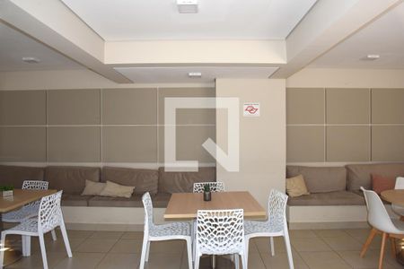 Apartamento para alugar com 31m², 1 quarto e sem vagaÁrea comum - Salão de festas