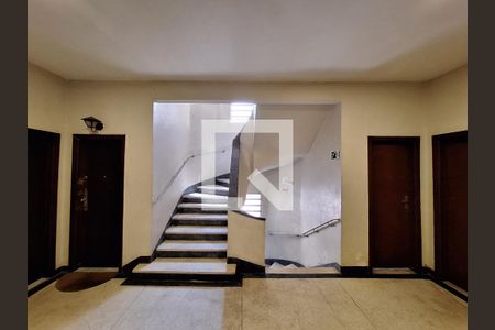 Apartamento para alugar com 120m², 3 quartos e sem vagaHall