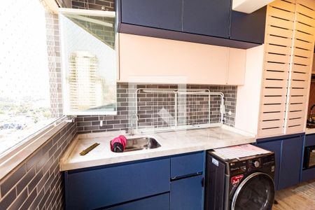 Apartamento à venda com 64m², 2 quartos e 1 vagaÁrea de Serviço