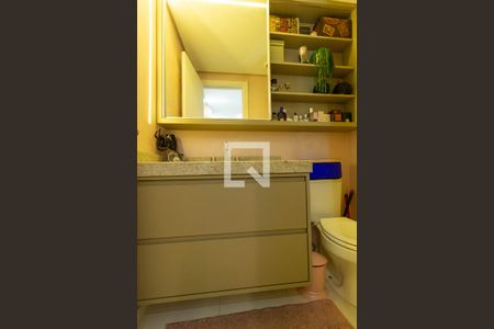 Apartamento à venda com 64m², 2 quartos e 1 vagaBanheiro da Suíte