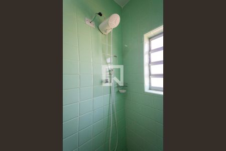 Casa à venda com 107m², 2 quartos e 2 vagas Casa à venda com 107m², 2 quartos e 2 vagasBanheiro