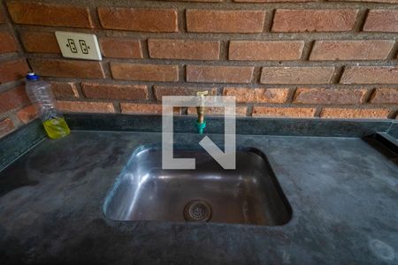 Casa à venda com 107m², 2 quartos e 2 vagas Casa à venda com 107m², 2 quartos e 2 vagasÁrea externa