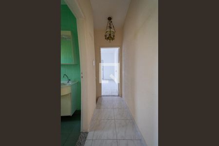 Casa à venda com 107m², 2 quartos e 2 vagas Casa à venda com 107m², 2 quartos e 2 vagasBanheiro