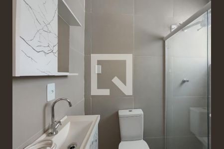 Apartamento para alugar com 80m², 2 quartos e 1 vaga Apartamento para alugar com 80m², 2 quartos e 1 vagaBanheiro da Suíte