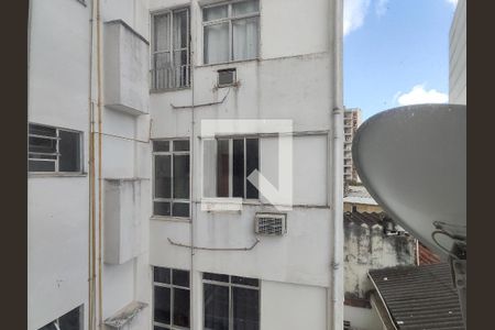 Apartamento para alugar com 80m², 2 quartos e 1 vaga Apartamento para alugar com 80m², 2 quartos e 1 vagaÁrea de Serviço