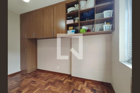 Apartamento para alugar com 80m², 2 quartos e 1 vaga Apartamento para alugar com 80m², 2 quartos e 1 vagaQuarto