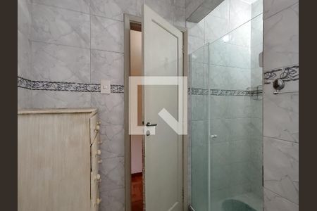 Apartamento para alugar com 80m², 2 quartos e 1 vaga Apartamento para alugar com 80m², 2 quartos e 1 vagaBanheiro Corredor
